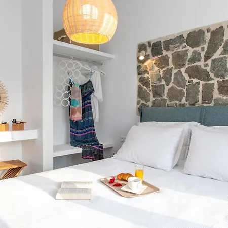 Pleiades Naxos Villa Agkidia