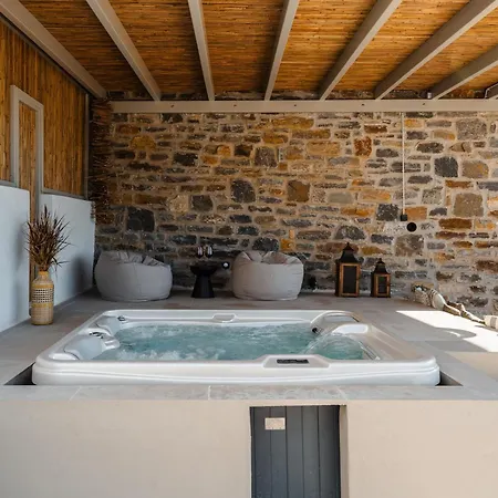 Pleiades Naxos Villa Agkidia