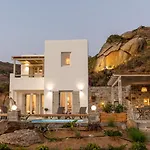 Pleiades Naxos * Αγγίδια