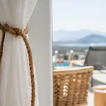 Pleiades Naxos Αγγίδια