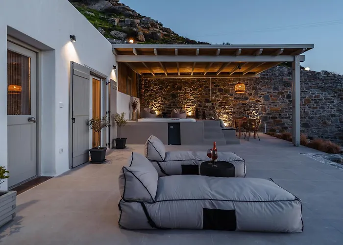 Pleiades Naxos Villa Agkidia